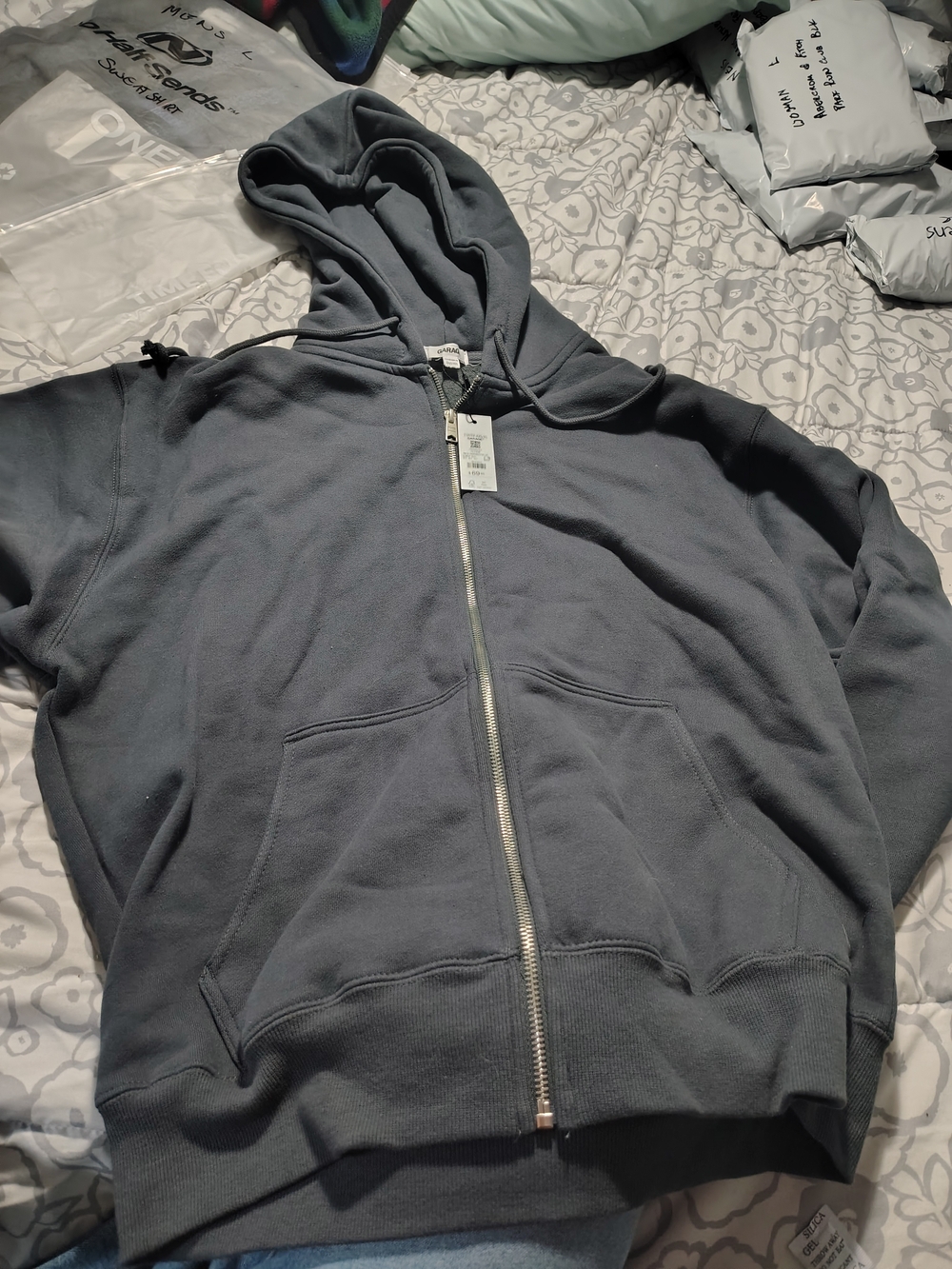 Garage Men's Zip-Up Hoodie in Charcoal - Picture 3 of 7